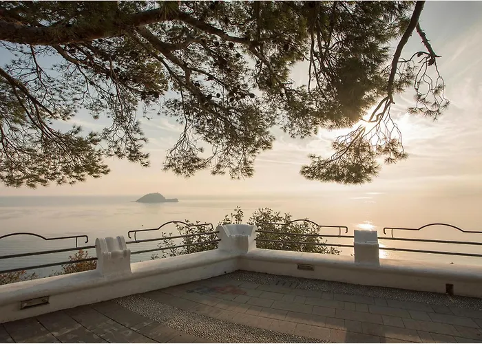 Gorgeous In * Laigueglia